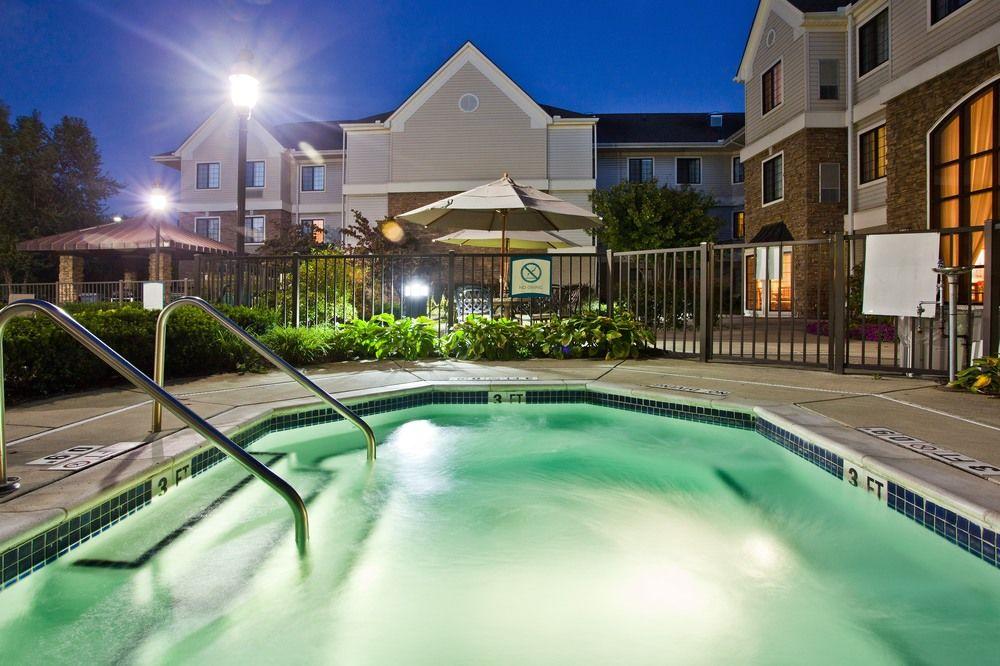 Staybridge Suites Detroit-Utica By Ihg Exteriér fotografie