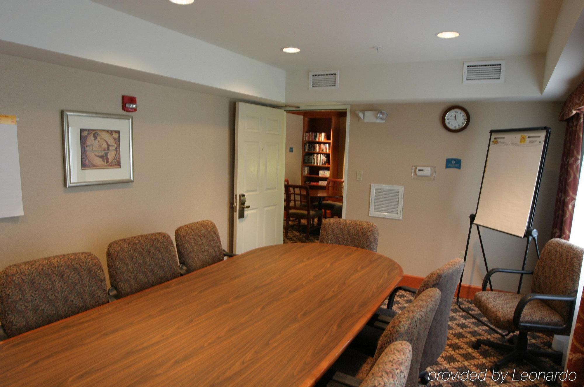 Staybridge Suites Detroit-Utica By Ihg Zařízení fotografie