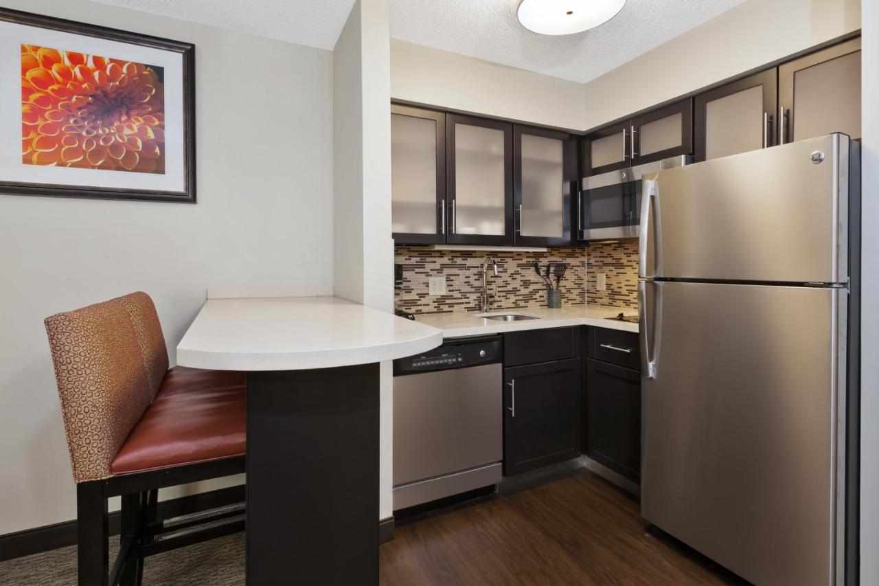 Staybridge Suites Detroit-Utica By Ihg Exteriér fotografie